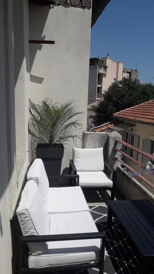Appartement Centre-Ville Avec Terrasse Montpellier Exterior photo